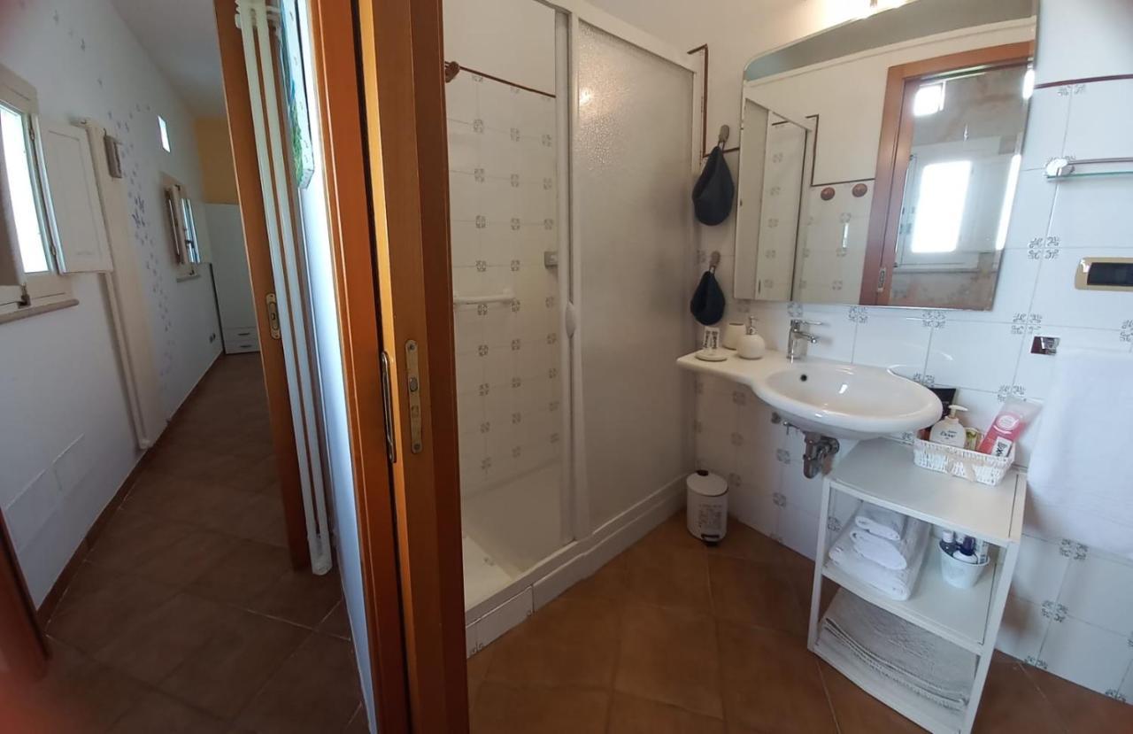 몰라디바리 Villino Tronchetto Bianco B&B 외부 사진